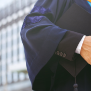 Gustavo Morceli explica como parcerias entre escolas, universidades e empresas fortalecem ecossistemas de inovação educacional e ampliam o impacto da aprendizagem.